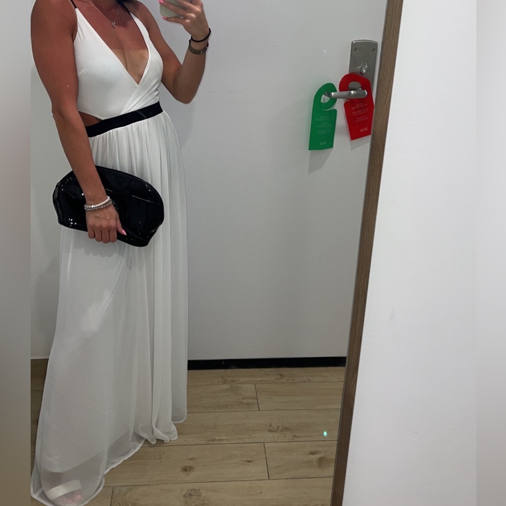 White with Black Accent Express Dress